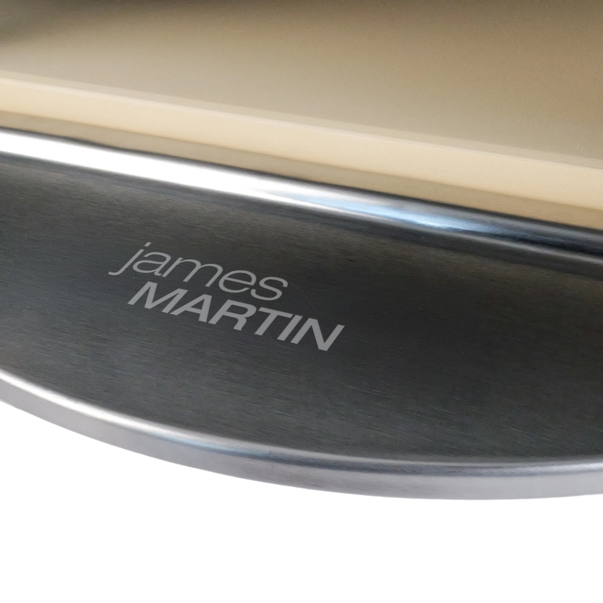 James Martin Ember Gas Pizza Oven Close Up Logo